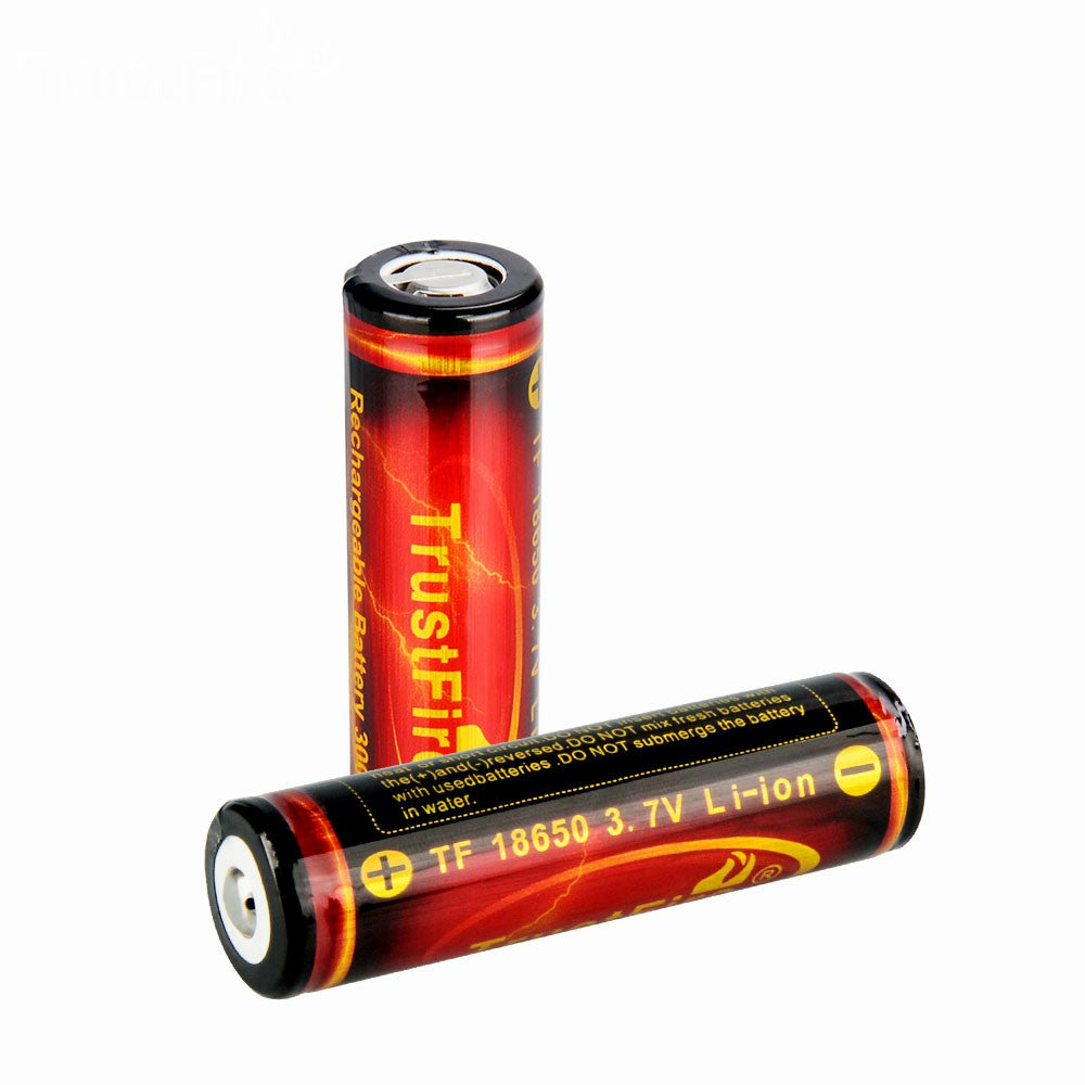 best 3000mah rechargeable battery for strong thrower flashlight 2xTF 18650 Batteries medium Daypacks: How to Choose Use 21700 two Color:Lightning Silver